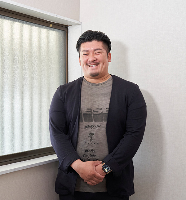 株式会社ExTech 代表 碓井健二